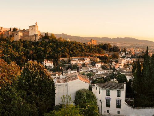Contratar perito judicial en Granada.