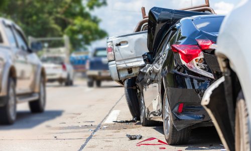 accident-involving-many-cars-on-the-road
